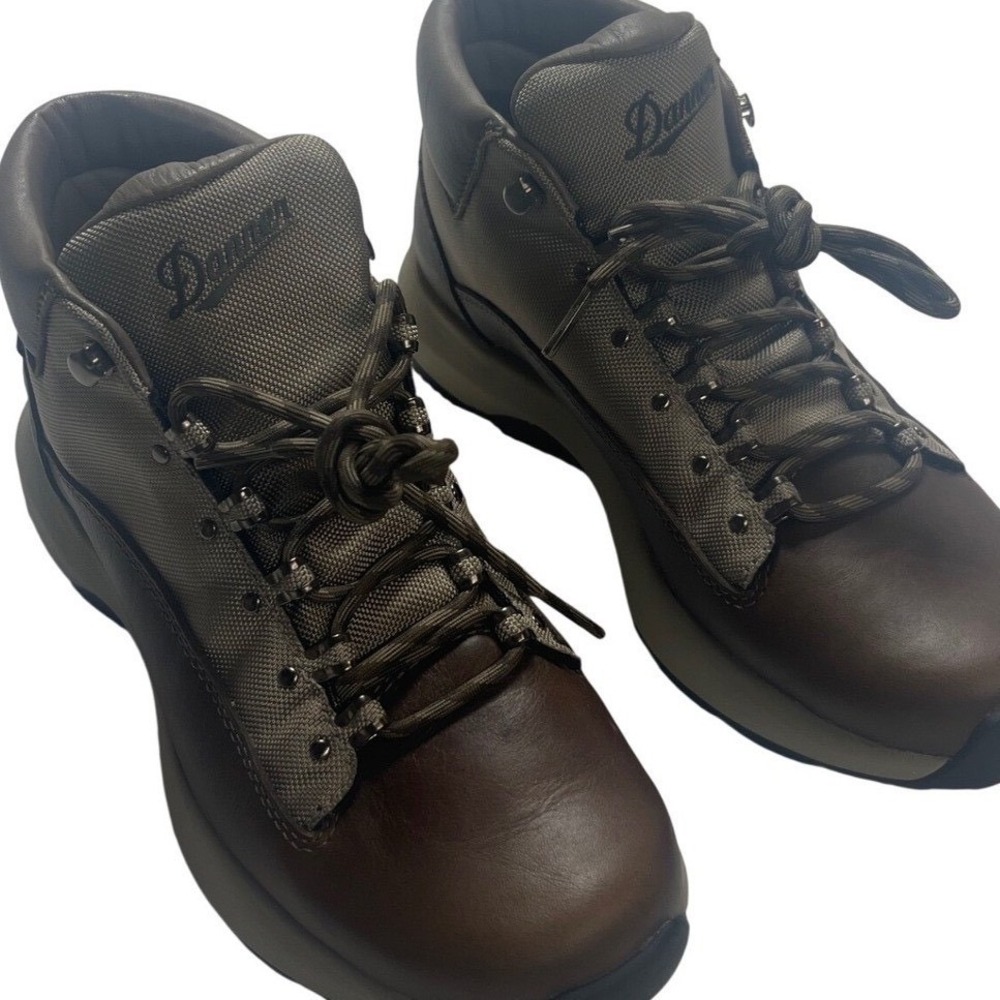 Danner Womens Caprine Evo Chocolate Taupe Waterproof Hiking Boots 31284 Size 8.5